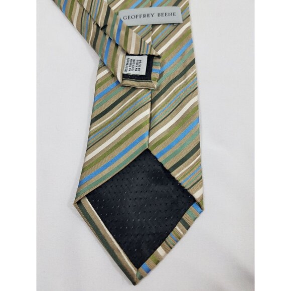 Geoffrey Beene Mens Necktie Silk lot of 2 Blue Dots Green Blue Tan Stripes ties - Picture 4 of 7